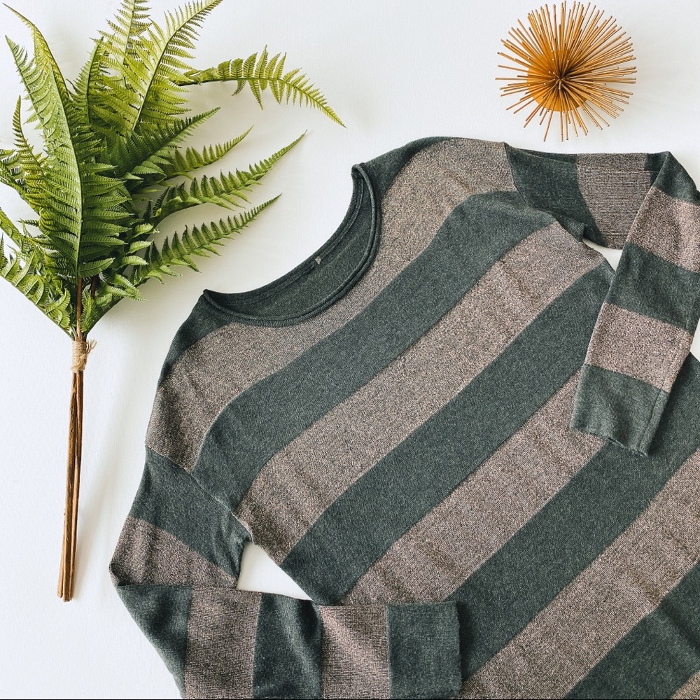 NWOT//Stitch Fix • long 3/4 sleeve striped sweater